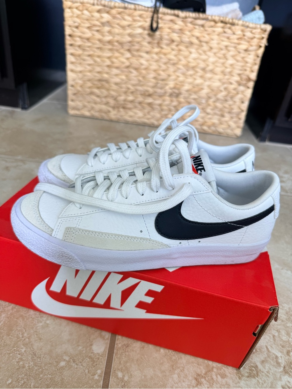 Nike White Low-Top Blazers Sneakers with Black Swoosh